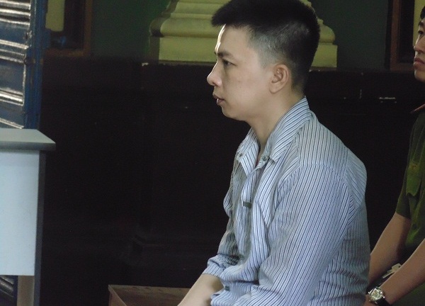 Bênh vợ bị