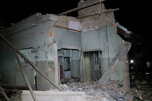 Nổ lớn trên đảo Phú Quý gây sập nhà dân, nhiều người bị thương