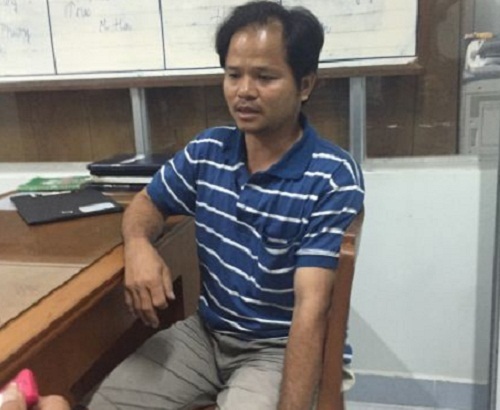 Chai nước ngọt có ruồi giá nửa tỷ đồng