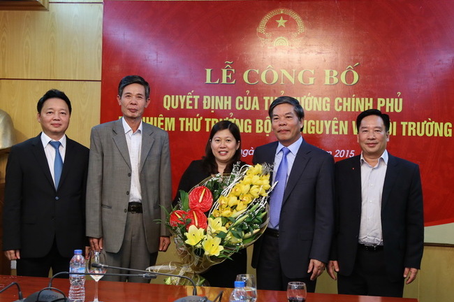 Bộ Tài nguyên và Môi trường có nữ Thứ trưởng đầu tiên