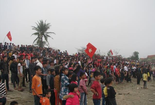 Tưng bừng lễ hội đua thuyền đầu năm tại xứ Nghệ