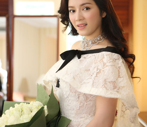 Những cú chi tiền tỷ gây xôn xao dư luận của đại gia Việt