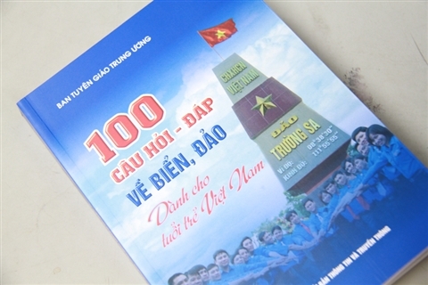 Giới trẻ Việt Nam tìm hiểu kiến thức về biển đảo, quê hương