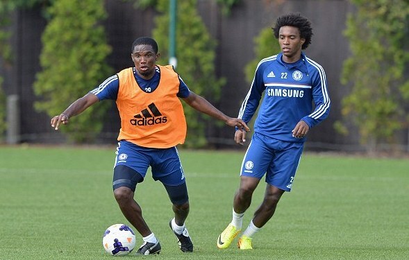 Willian tiết lộ lý do chọn Chelsea thay vì Tottenham