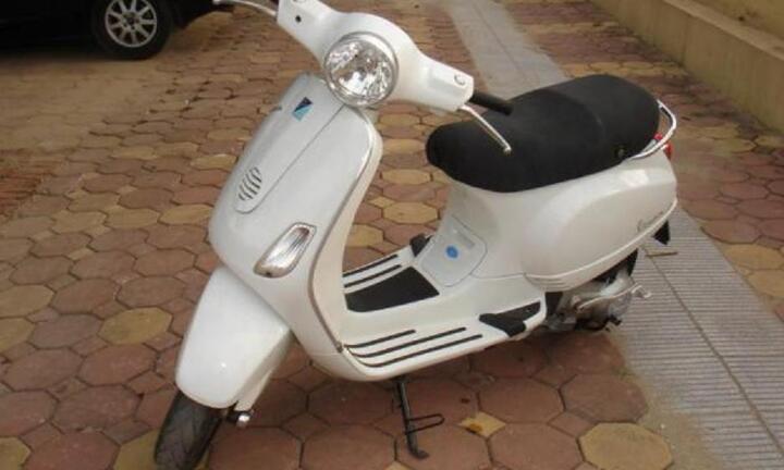 Trộm xe Vespa “trả” cho bạn trai, nữ sinh y khoa bị bắt