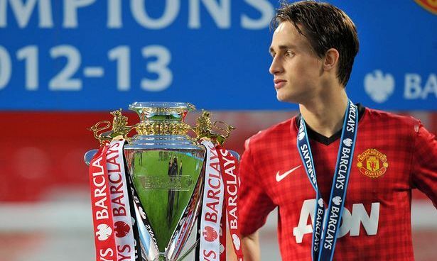 Vì sao David Moyes loại thần đồng Januzaj khỏi Champions League?
