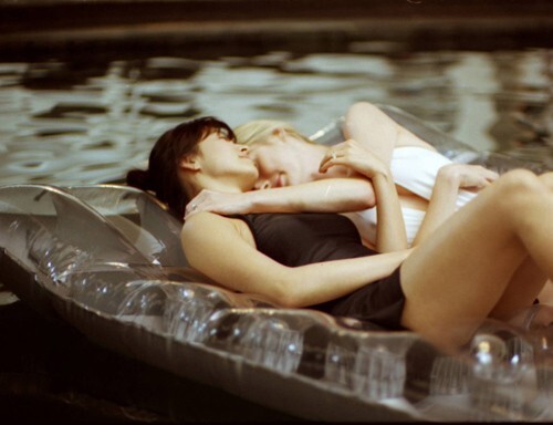 Mỹ nhân Song Hye Kyo tiết lộ 5 bất ngờ gây shock