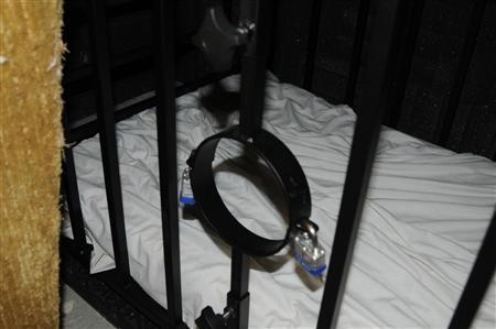 Mỹ: Án tù 27 năm cho kẻ tra tấn và ăn thịt trẻ em