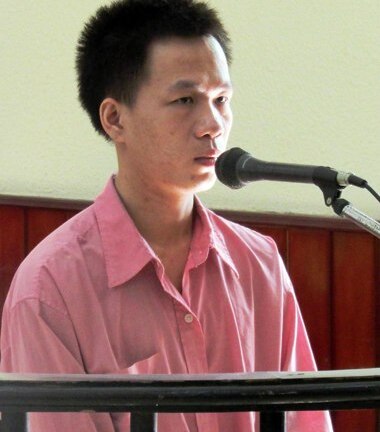 Tử hình đứa cháu ngoại bất nhân sát hại bà chỉ vì một câu mắng