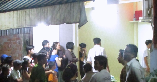 Một phụ nữ treo cổ trong nhà, để lại thư tuyệt mệnh 