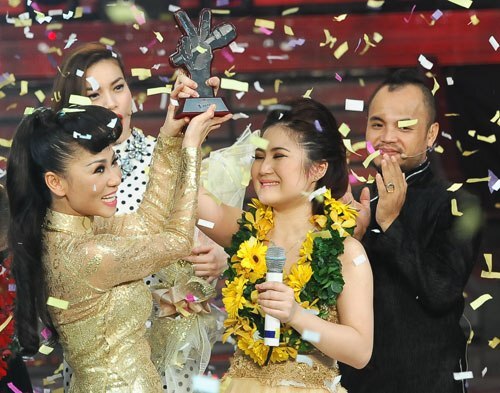 Ca sĩ trẻ ngày càng... thông minh?