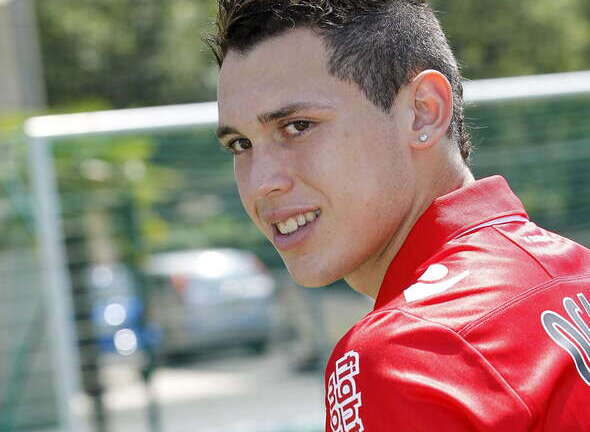 HLV Mourinho đã tìm được người thay thế Mata