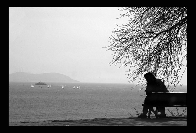 Yêu đơn phương... vợ hàng xóm không xong, ra tay sát hại