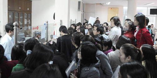 Chi tiêu 'vung tay quá trán'