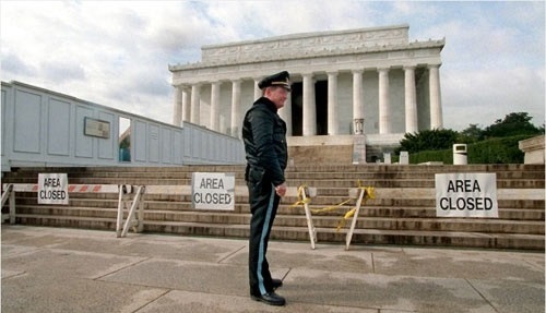 Chính phủ Mỹ chính thức ngừng hoạt động