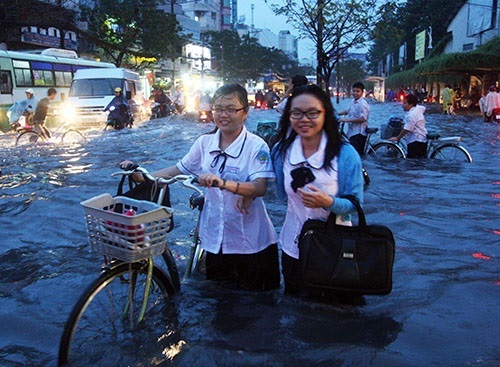 Sài Gòn: Phố lại 'thành sông'