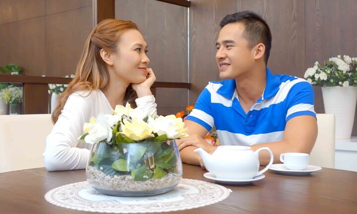 Mỹ Tâm bất ngờ thân mật với tình cũ