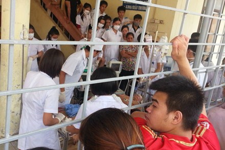 Vụ nổ kho thuốc pháo hoa: Đám cưới, đám ma bỏ chạy tán loạn