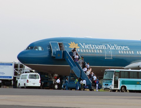 Cùng Vietnam Airlines tham dự