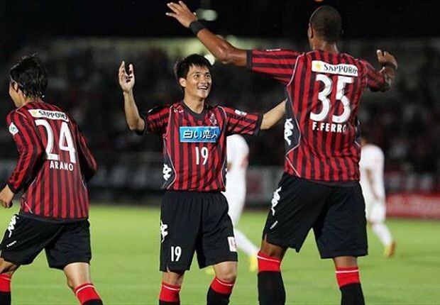 CLB Sapporo muốn giữ chân Công Vinh thêm 1 năm