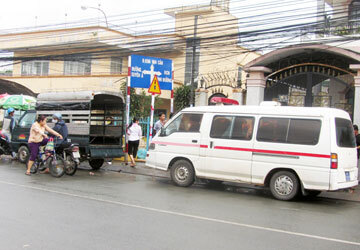Hỗn loạn vì một thanh niên chết bất thường trong nhà trọ