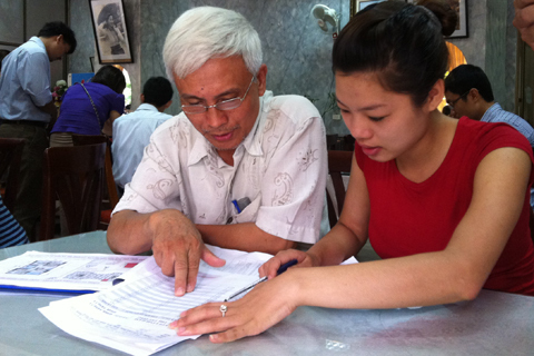 Một sàn bất động sản tuyển 100 nhân viên kinh doanh