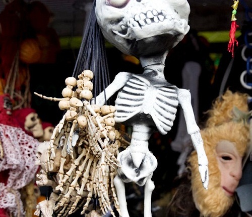 Dạo quanh thị trường Halloween 