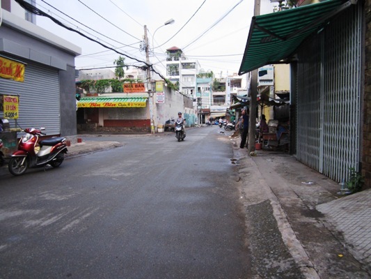 Xả mã tấu kinh hoàng sau va chạm giao thông