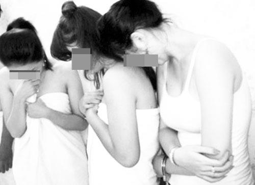 Người Trung Quốc 'tuyển vợ' Việt bằng ... hành vi kỳ cục