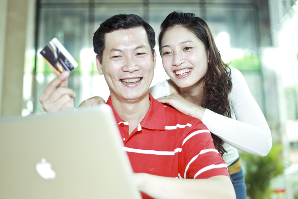 HDBank ưu đãi khách hàng thanh toán trực tuyến cước viễn thông