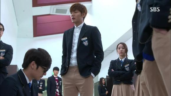 The Heirs - Phim hot xứ Hàn gây tranh cãi về vấn đề bạo lực