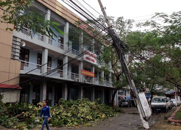 Bão Haiyan: Đã có 18 người chết, mất tích và 81 người bị thương