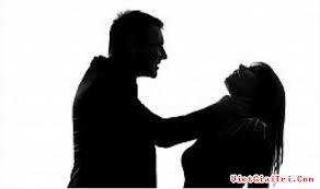 Bếp trưởng tàu du lịch Hạ Long đâm chết vợ rồi đổ xăng tự thiêu