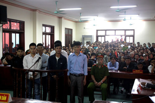 Xử vụ dân đánh chết 2 cẩu tặc: Tình - lý cân sao cho bằng?