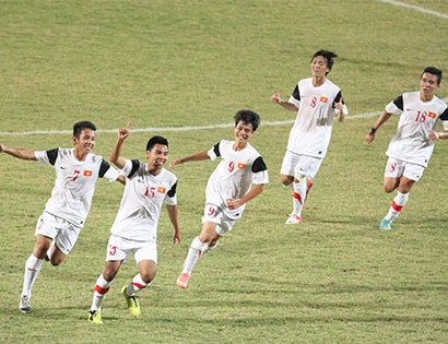 Dân cư mạng phát sốt với tốc độ siêu khủng của U19 Việt Nam