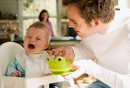 Hậu quả khó lường từ thuốc kích thích ăn cho trẻ