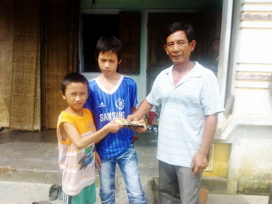 Đánh rơi 10 chỉ vàng, 6 tháng sau bất ngờ được nhận lại