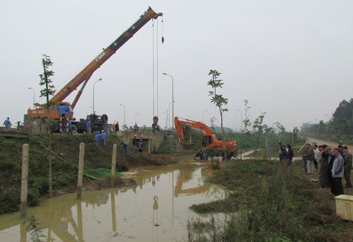 Vỡ đường ống, 3 quận Hà Nội có nguy cơ mất nước dài ngày