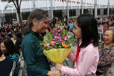 Hậu 20/11: Nhà giáo trải lòng về chuyện quà cáp