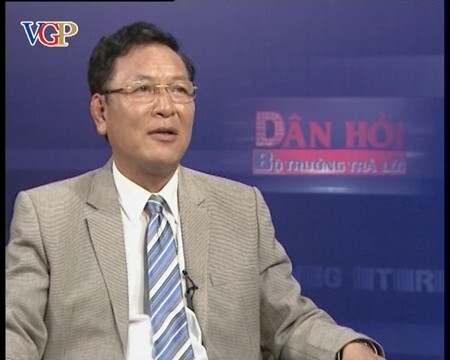  Đề toán tảo hôn, chặt ngón tay là sản phẩm chạy theo đồng tiền