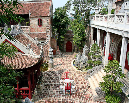 Nhà ca sĩ Mỹ Linh và phủ Thành Chương chiếm đất rừng?