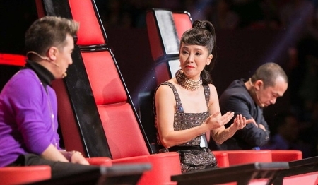 Hoàng Tôn bị Hồng Nhung