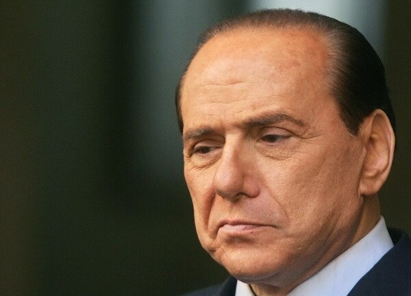 Cựu Thủ tướng Italy Berlusconi bị loại khỏi Thượng viện