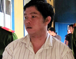 Kẻ giấu xác người yêu xuống bùn xin được sống