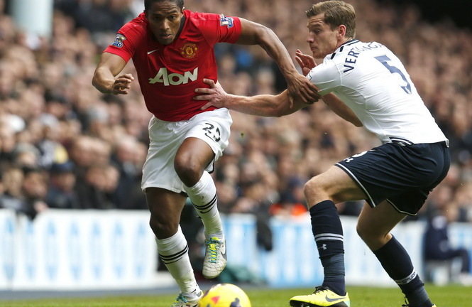 Rooney lập cú đúp, M.U vẫn chỉ có 1 điểm