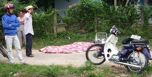 Phú Yên: Bị tàu hỏa hất văng gần 10m, tử vong tại chỗ