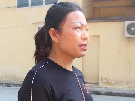 Nam sinh bị chém tới tấp khi vừa bước chân ra khỏi cổng trường