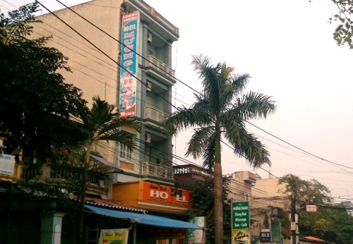 Khách sạn “chuyển mình” thành ổ chứa