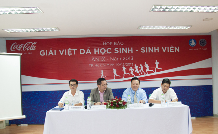 ĐHDL Văn Lang đồng hành cùng Giải Việt dã SV – HS Tp. HCM lần 9