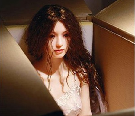 Lạnh toát người phát hiện chồng làm